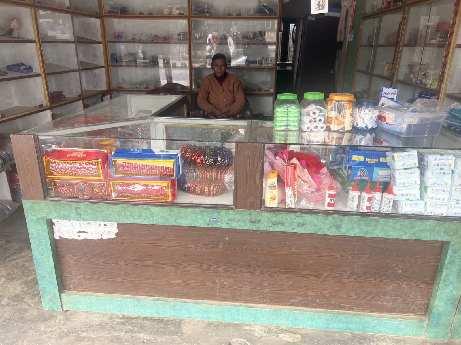 Bharat shoes and cosmetic shop